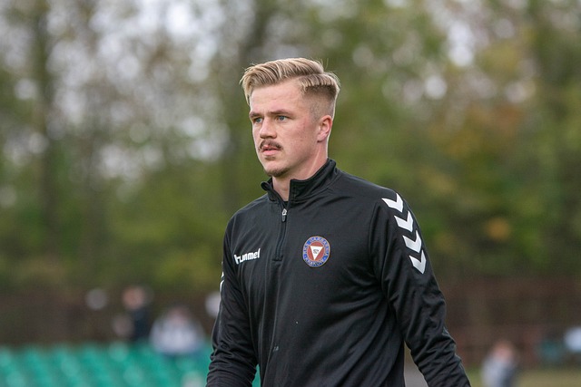 然而 然而
